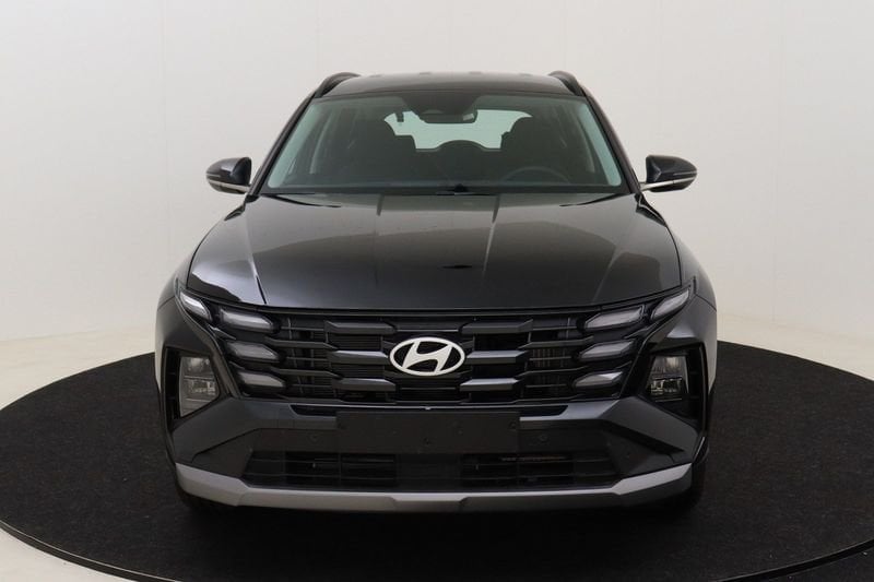 Hyundai Tucson Feel + Winter pack, Gebruikt, Euro 6, 4 cilinders, Zwart