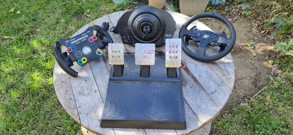 Thrustmaster volant T300 RS GT + TM Open Wheel + pédalier, Consoles de jeu & Jeux vidéo, Volant de course, Enlèvement, Utilisé