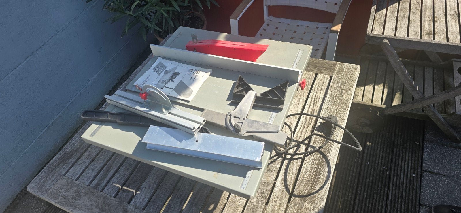 tafelzaag, amper gebruikt, Doe-het-zelf en Bouw, Ophalen