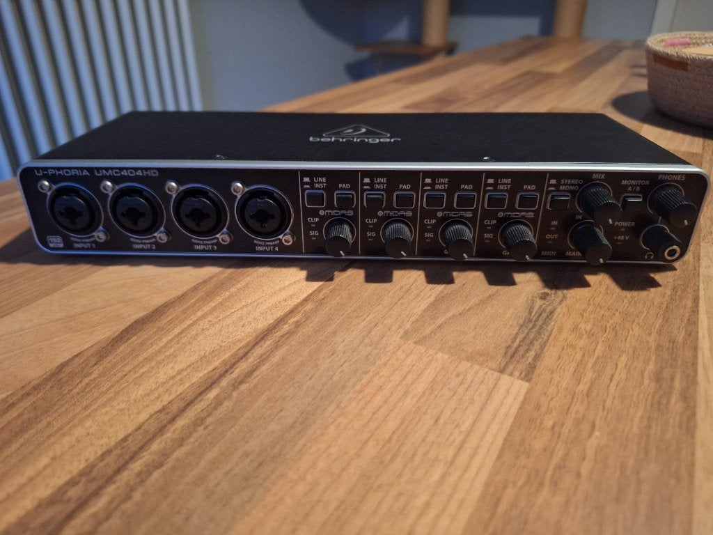 Behringer UMC404HD professionele USB audio-interface, Audio, Tv en Foto, Professionele apparaten, Zo goed als nieuw, Audio, Ophalen