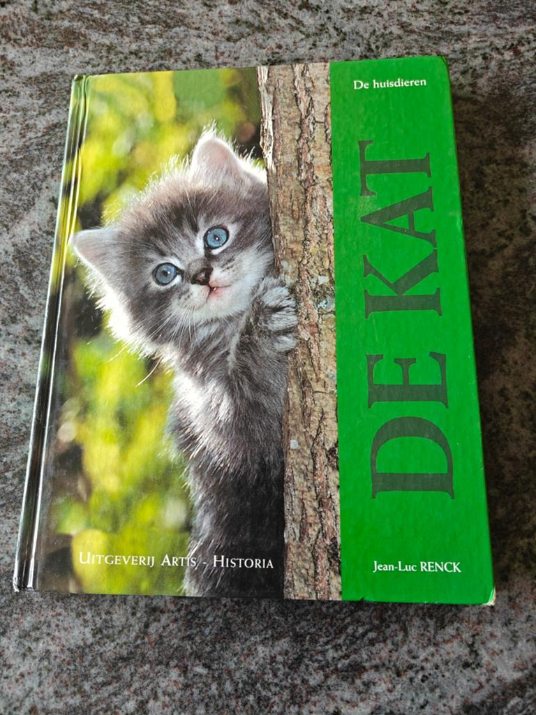 De kat, Ophalen
