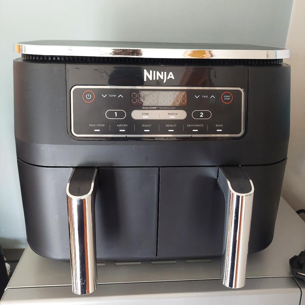 Airfryer, Electroménager, Friteuses à air, Enlèvement, Comme neuf, Friteuse à air, 750 à 999 grammes