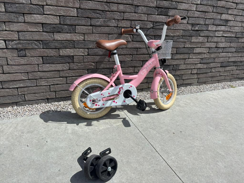 Sjoef Dolly Meisjesfiets 12 inch (met Zijwieltjes), Ophalen, Zo goed als nieuw, Terugtraprem, Zijwieltjes