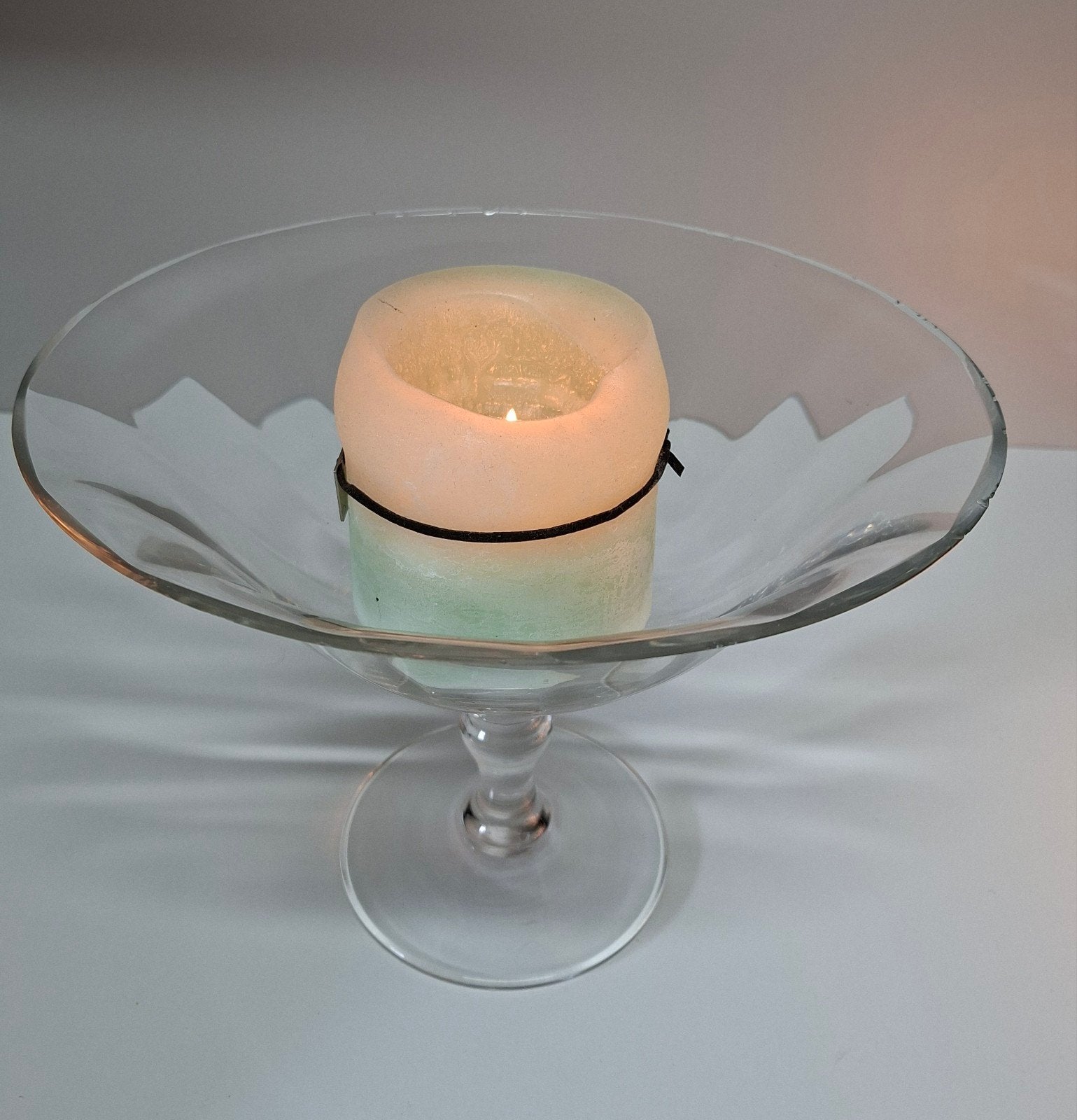 glazen schaal, doorsnede 28 cm, Op voet, Schaal, Rond, Ophalen of Verzenden