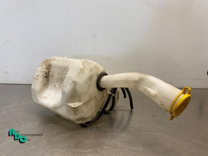 Réservoir lave-glace avant d'un Opel Corsa (Corsa D 07-), -, Opel, 3 mois de garantie, Utilisé