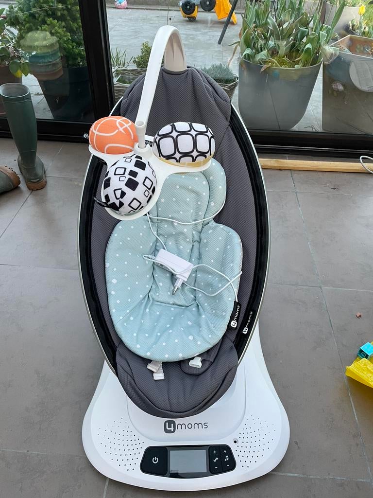 4moms mamaroo, Autres marques, Avec ceinture(s), Comme neuf, Enlèvement