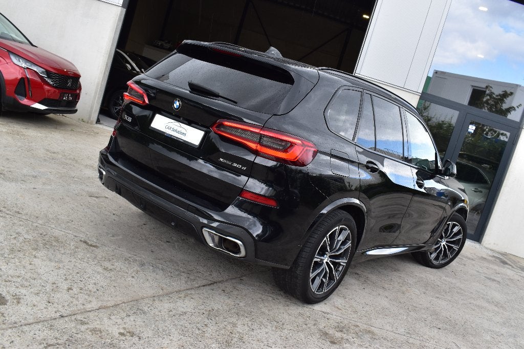 BMW X5 3.0d Xdrive Pack M *Pano* Carnet - 1 jaar garantie, Auto's, Automaat, 2993 cc, Leder, Bedrijf