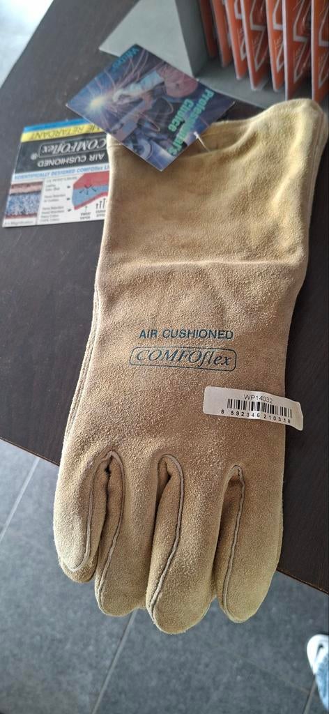 Flame retardent gloves, Ophalen of Verzenden