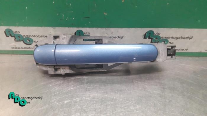 Poignée portière 2portes droite d'un Volkswagen Polo (Polo, Volkswagen, -, 3 mois de garantie, Utilisé