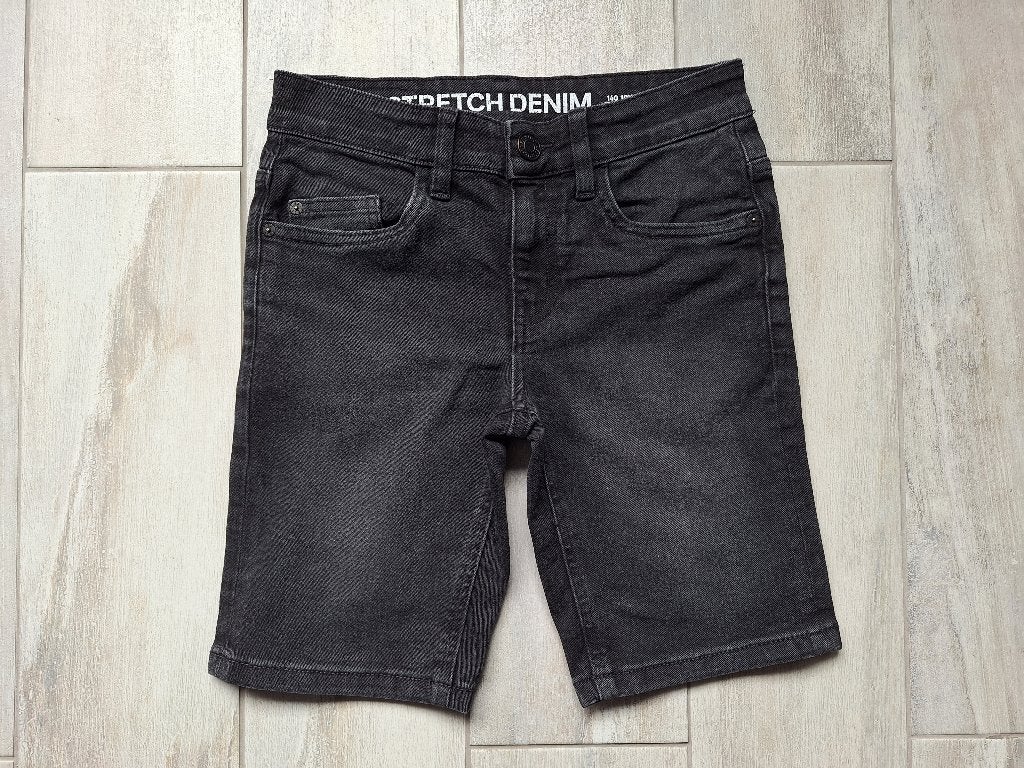 ★ M140 - Korte Jeansbroek, Ophalen of Verzenden, Zo goed als nieuw, Jongen, Broek