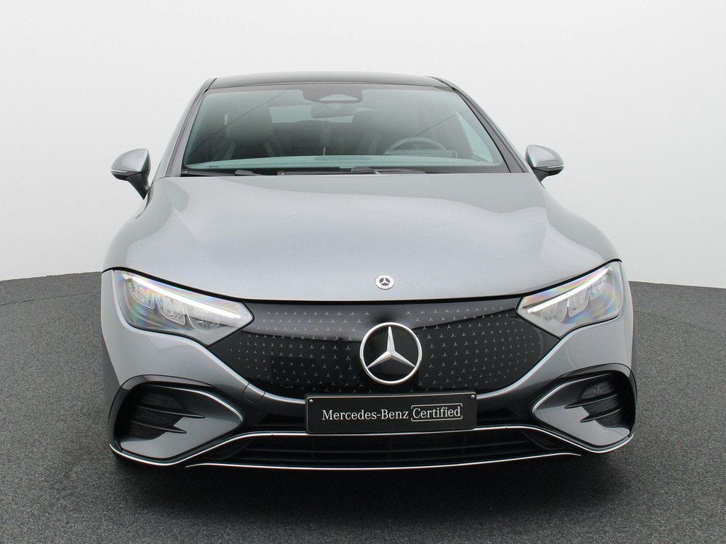 Mercedes-Benz EQE 300 AMG Line + AIRMATIC + PANORAMISCH DAK, Auto's, Mercedes-Benz, Automaat, Achterwielaandrijving, Gebruikt
