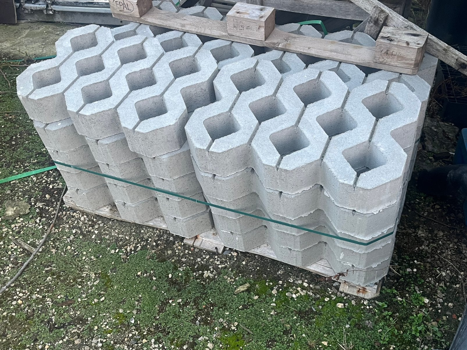 Nieuwe Beton Grasdallen 40x60x10, Jardin & Terrasse, Enlèvement, Neuf, Béton, Briques