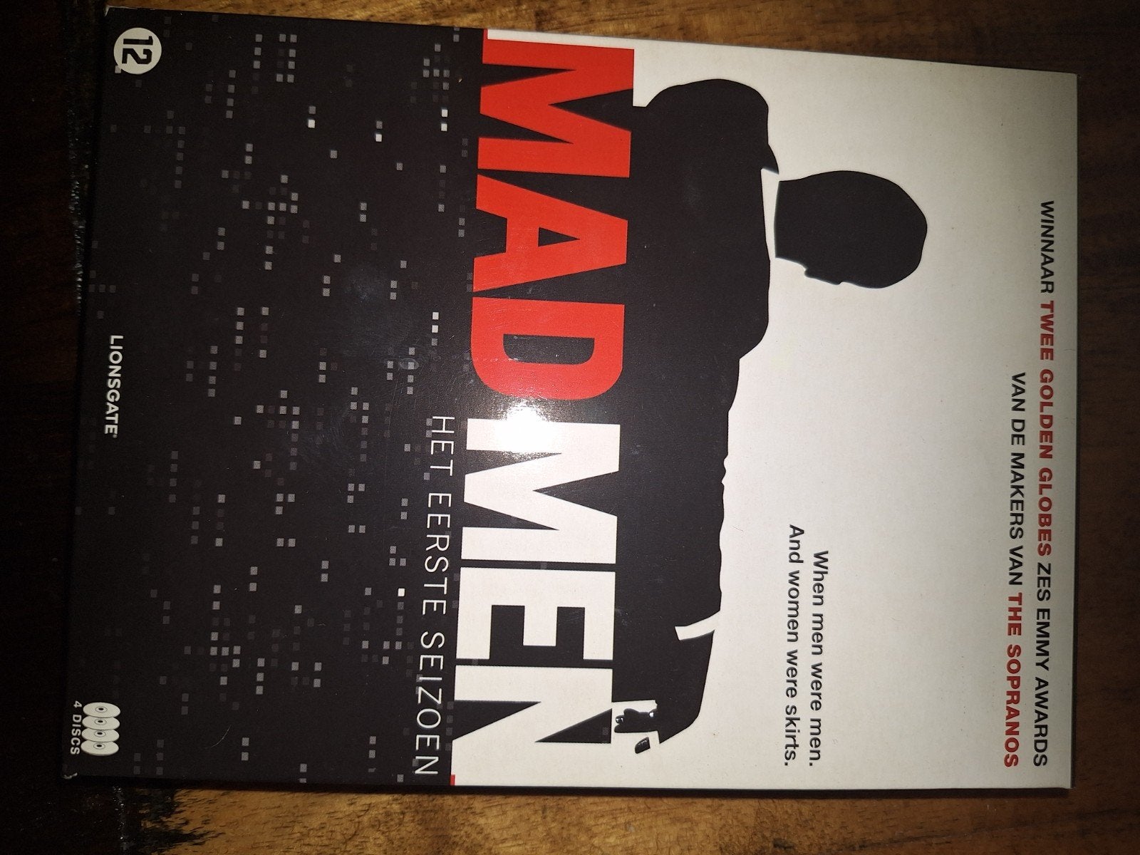 Mad Men - Het Eerste Seizoen (4 Discs), CD & DVD, DVD | TV & Séries télévisées, Enlèvement ou Envoi, Drame