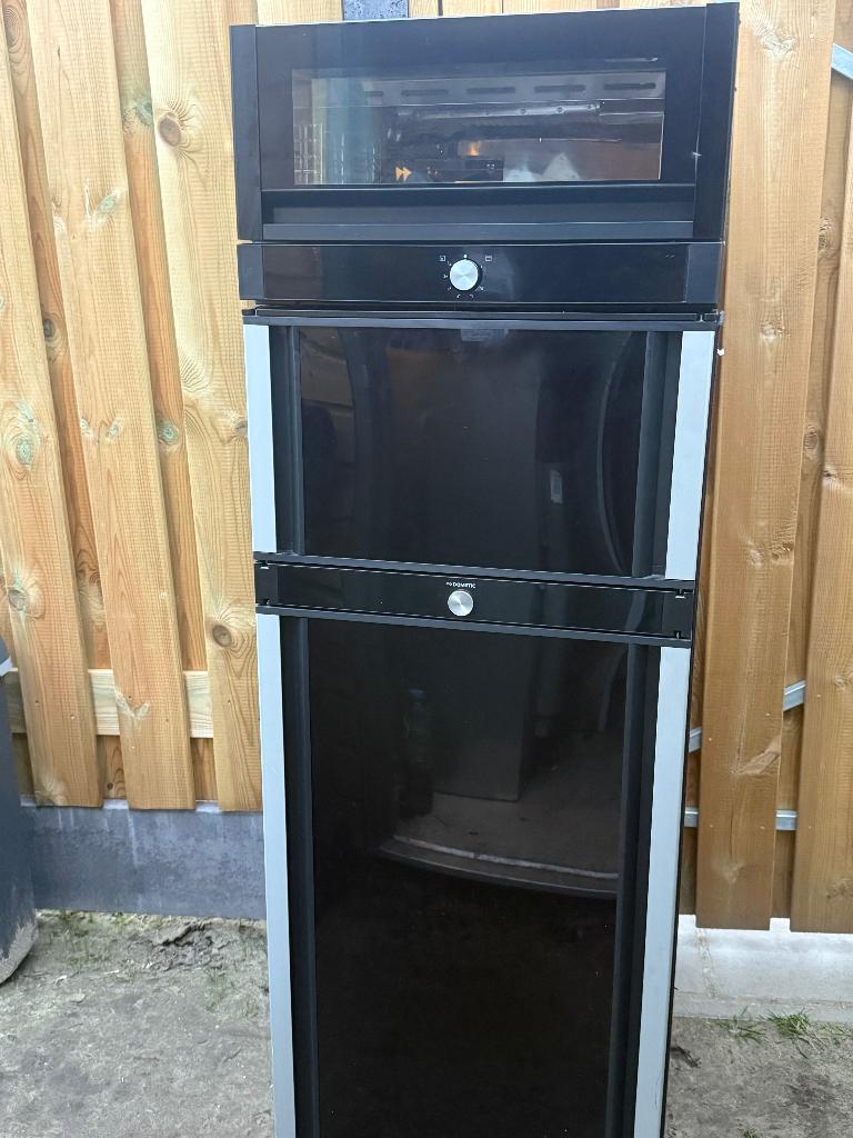 Dometic RMDT 10.5 T TecTower 2024 Absorptiekoelkast met oven, Enlèvement ou Envoi, Comme neuf