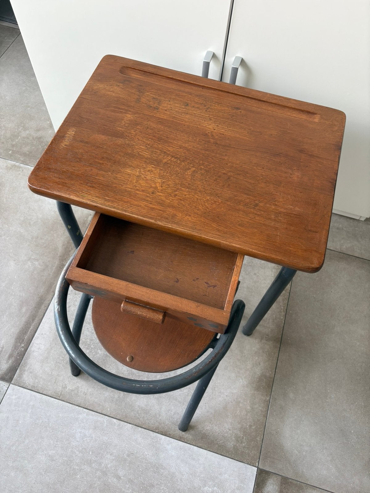 Ancien banc et chaise d’écolier (50/35/37 cm), Antiquités & Art, Enlèvement
