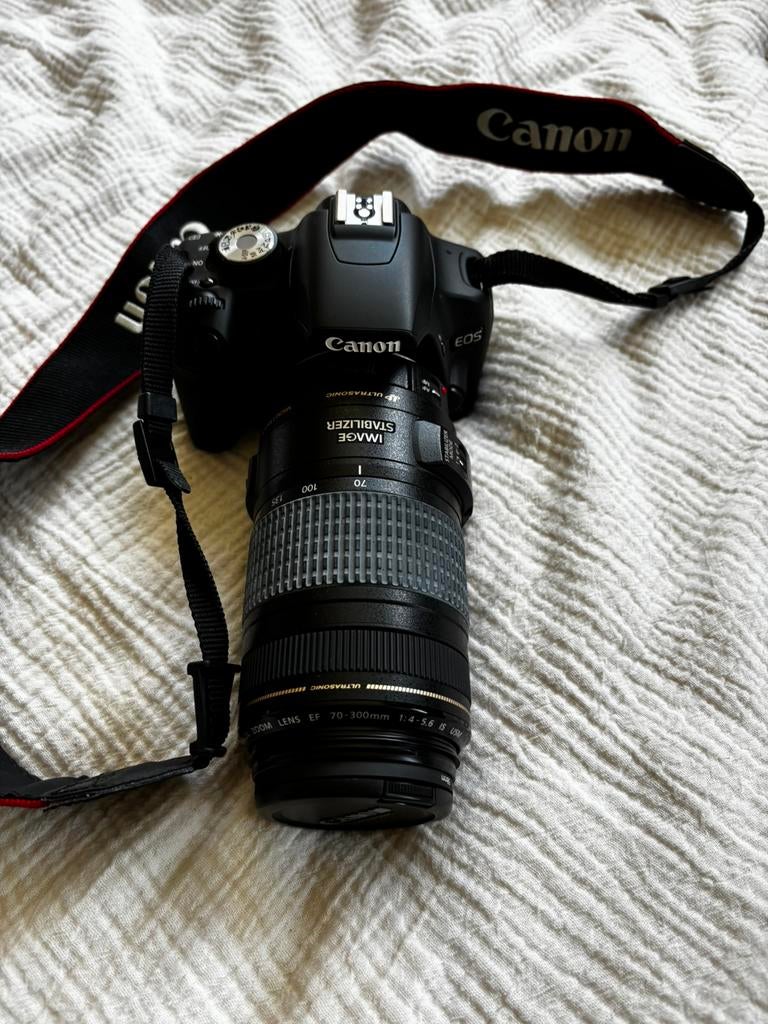 Canon camera met 2 lenzen, 2 batterijen en draagtas, Ophalen of Verzenden, Zo goed als nieuw, Canon