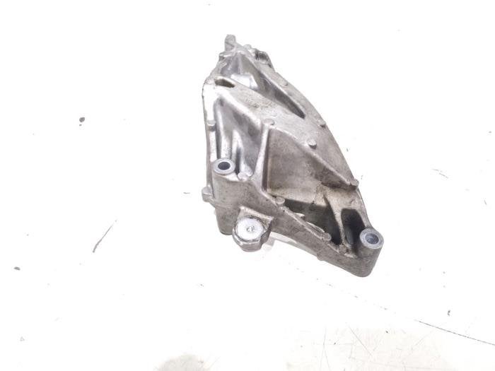 Support moteur d'un Volkswagen Crafter, Volkswagen, -, 3 mois de garantie, Utilisé