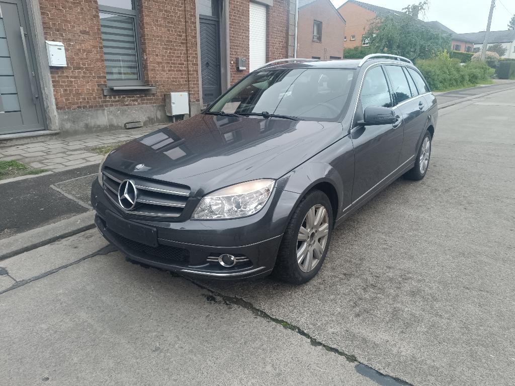 Mercedes c200cdi 185.000km, Auto's, Mercedes-Benz, Zwart, Leder en Stof, 5 deurs, Particulier