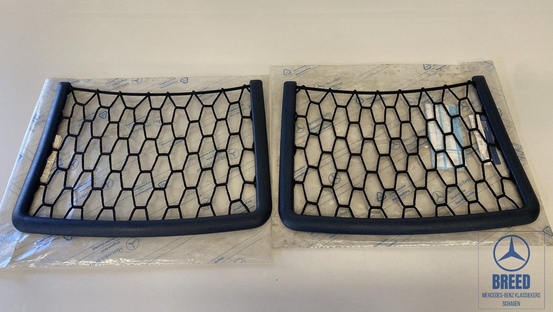 NOS baganet L+R blauw voor Mercedes-Benz W201 W463, Autos : Pièces & Accessoires, Habitacle & Garnissage, Mercedes-Benz, Neuf