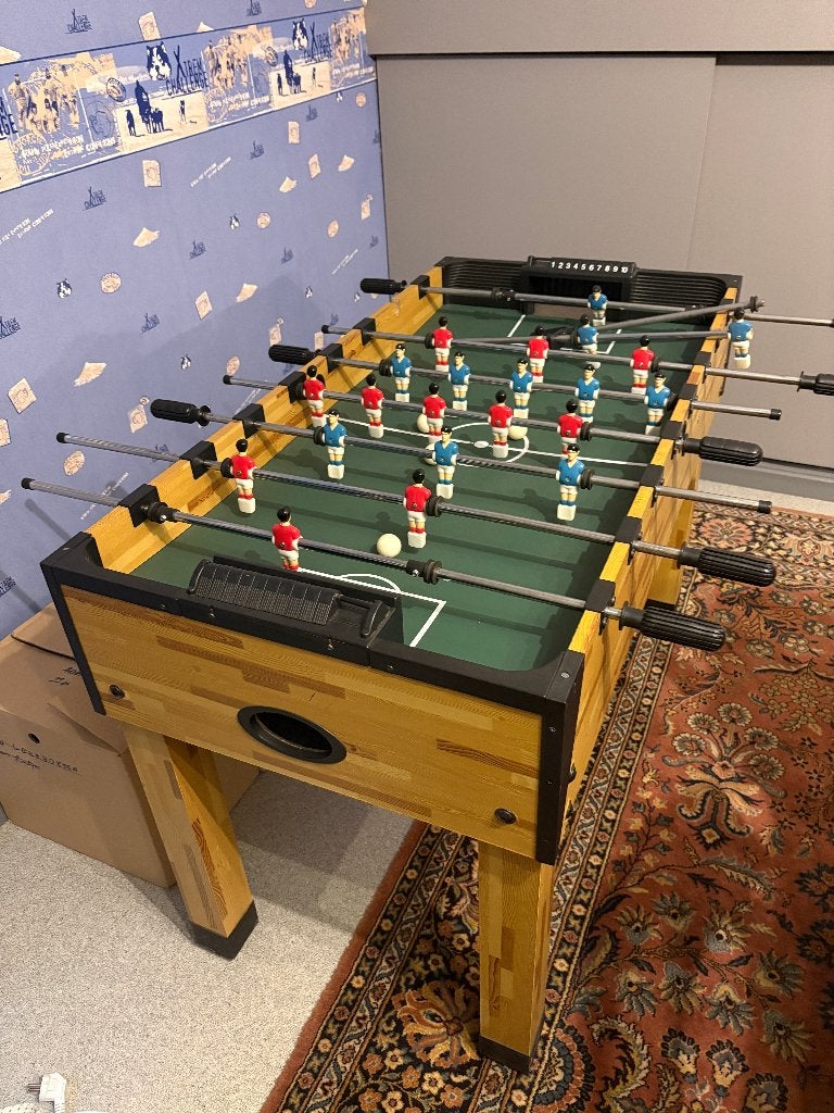 Kinder Voetbaltafel – Klaar voor het WK 2026!, Ophalen, Gebruikt