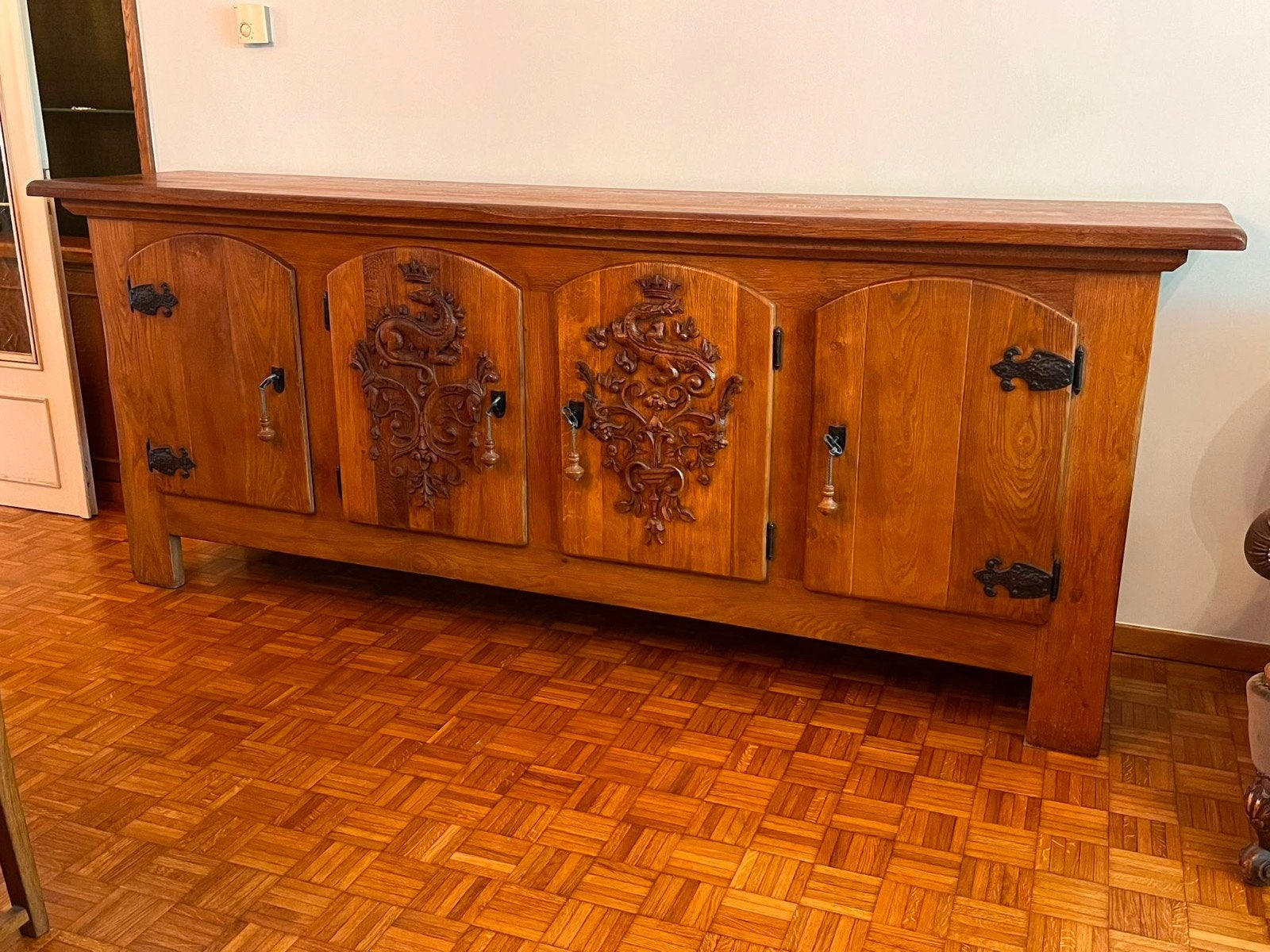 Eetkamer volle eik dressoir, hoge kast, tafel, 6 stoelen, Ophalen, Gebruikt