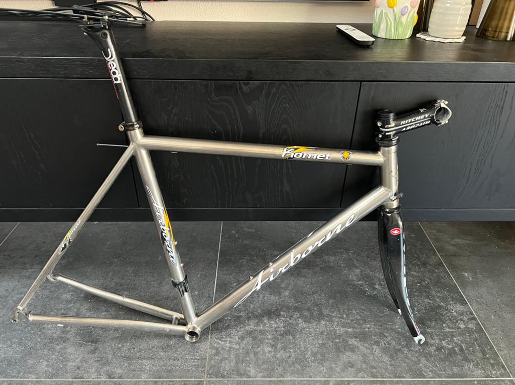 Airborne komet titanium frame 56cm frame racefiets Columbus, Vélos & Vélomoteurs, Vélos | Vélos de course, Enlèvement, Comme neuf