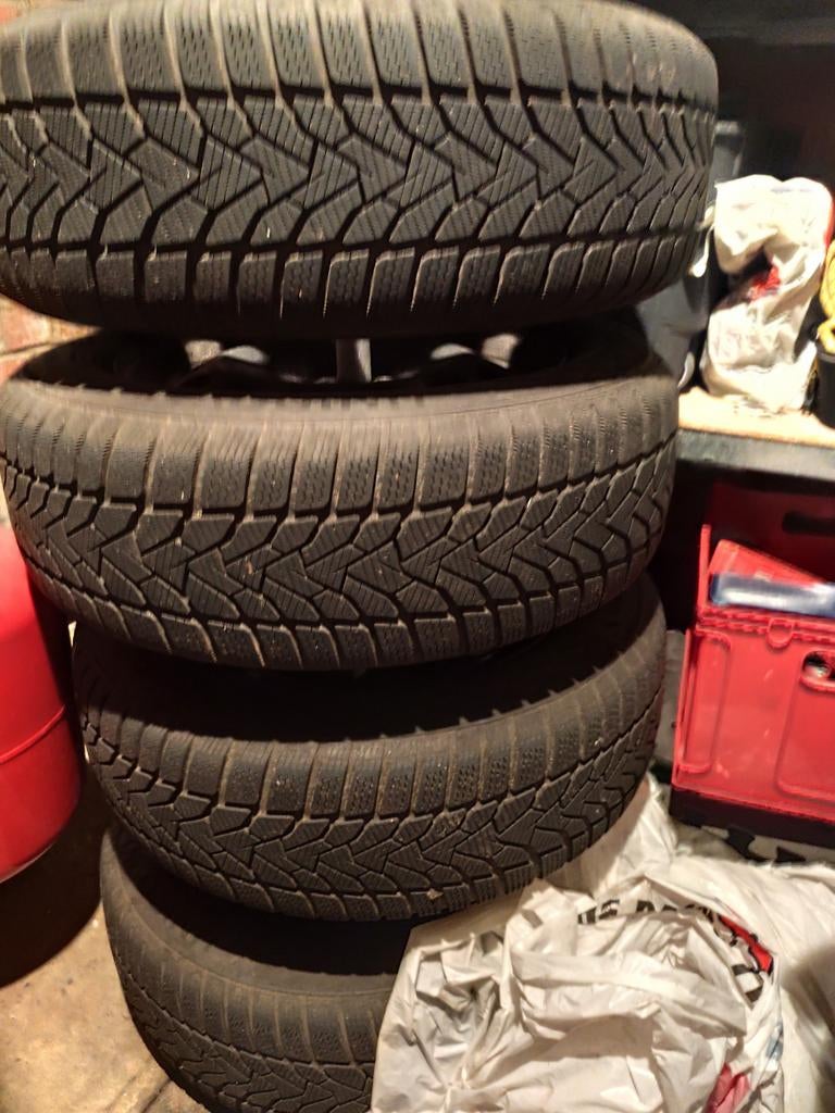 Winterband op velgen, Auto-onderdelen, Banden en Velgen, Ophalen, Velg(en)