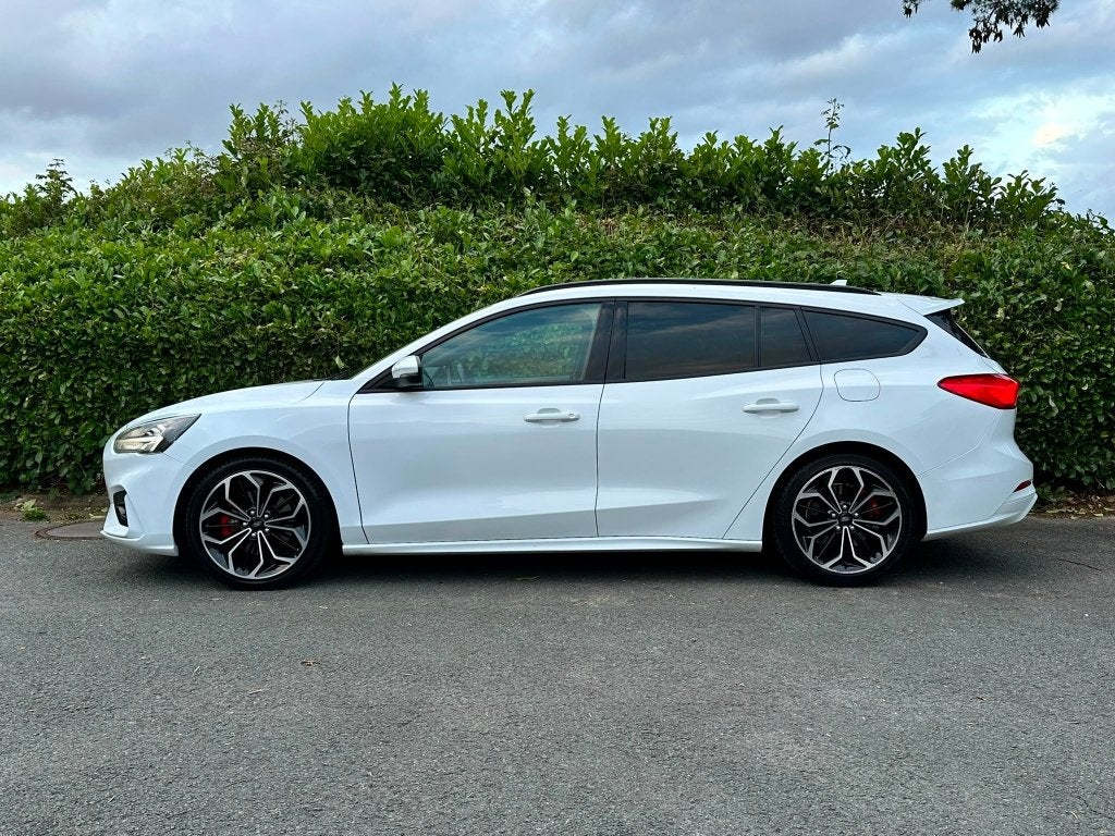 Ford Focus ST Line Break Automatique 1.5 Diesel 2020 Euro 6d, Focus, https://public.car-pass.be/vhr/4fbd5efe-c607-4bdd-8c77-47bde1c91934