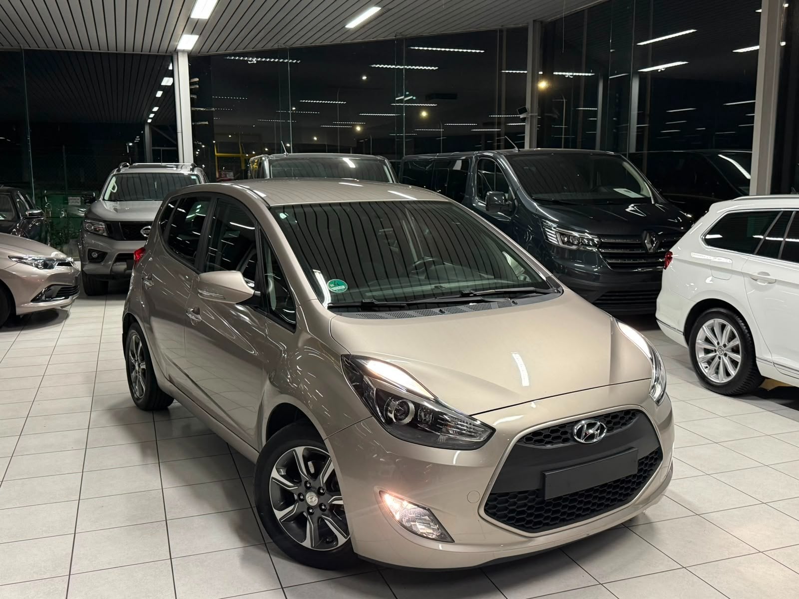 Hyundai ix20 1.6i Essence Automatique 91kW Euro 6d, Autos, 90 kW, Entreprise, 5 places, IX20