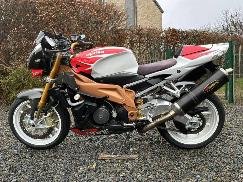 Aprilia rsv 1000 tuono factory, Motos, Motos | Aprilia, Particulier