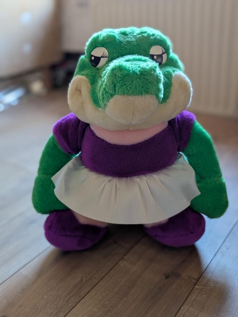 Kinder Krokodil vrouw, Ophalen, Zo goed als nieuw