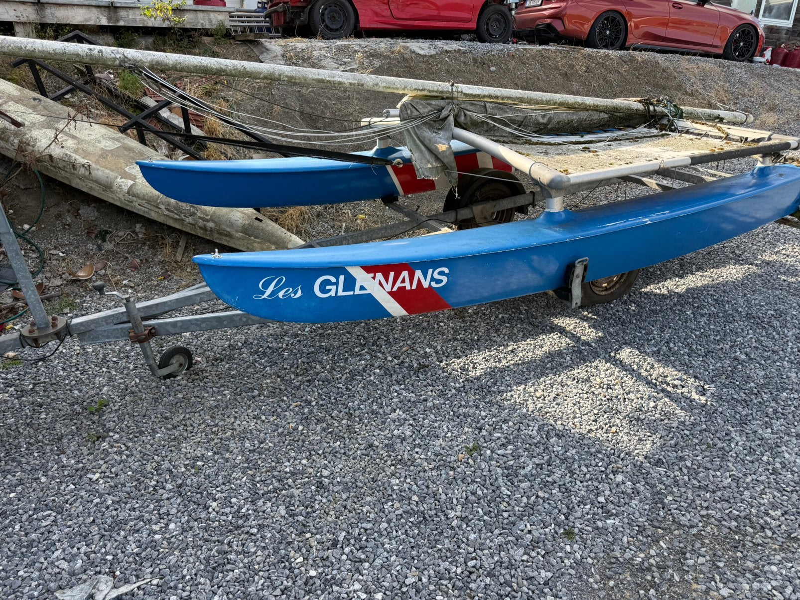 Catamaran a restaurer ou autre, Sports nautiques & Bateaux, Enlèvement, Comme neuf