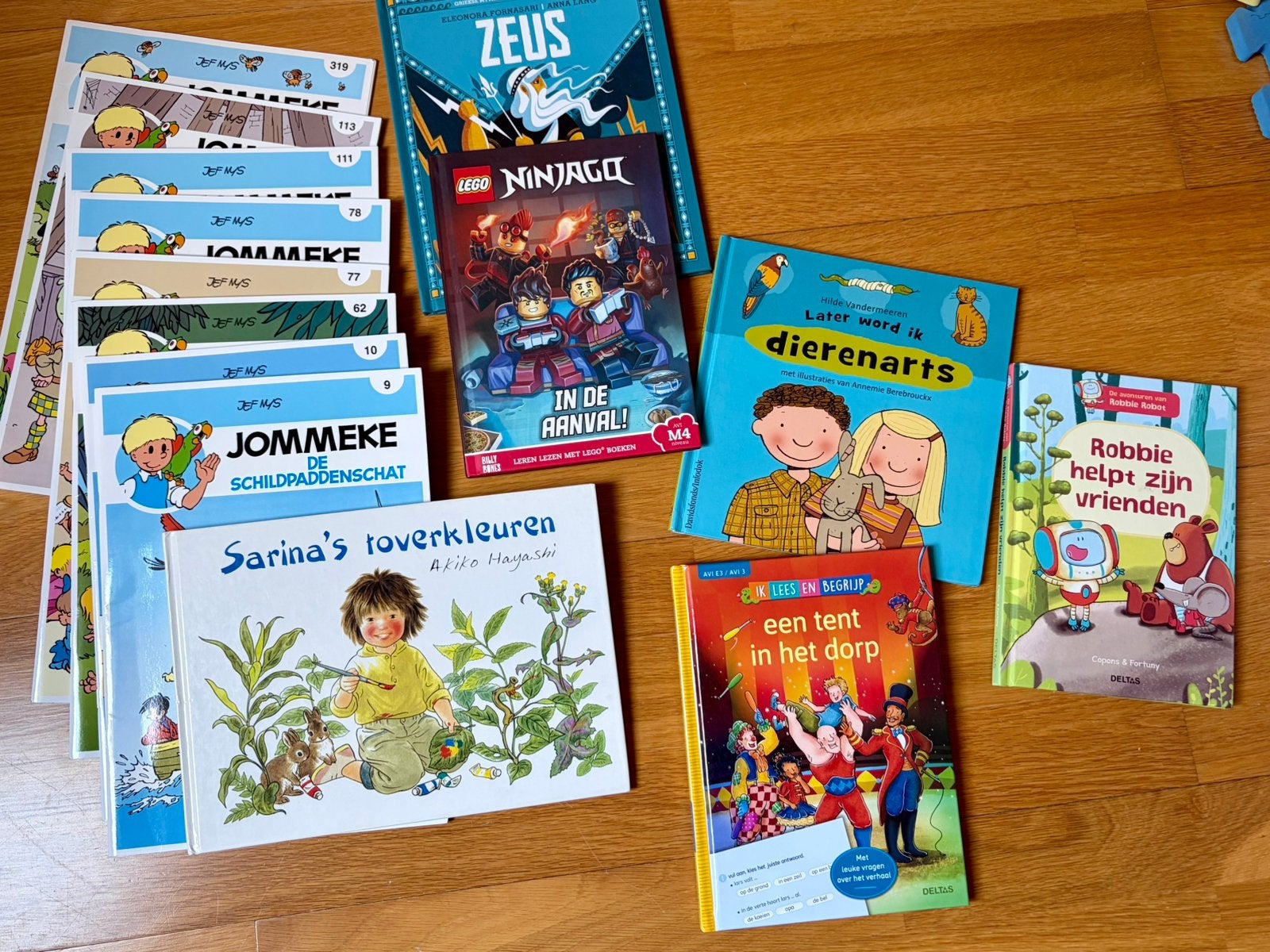 14 kinderboeken (Lego Ninjago, Jommeke,...), Ophalen, Zo goed als nieuw