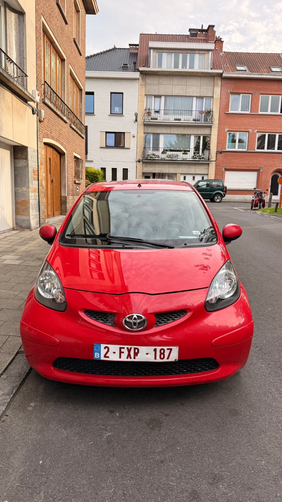 Toyota Aygo 1.0 essence AUTOMATIQUE 50.000 km, Rouge, Achat, Automatique, Particulier