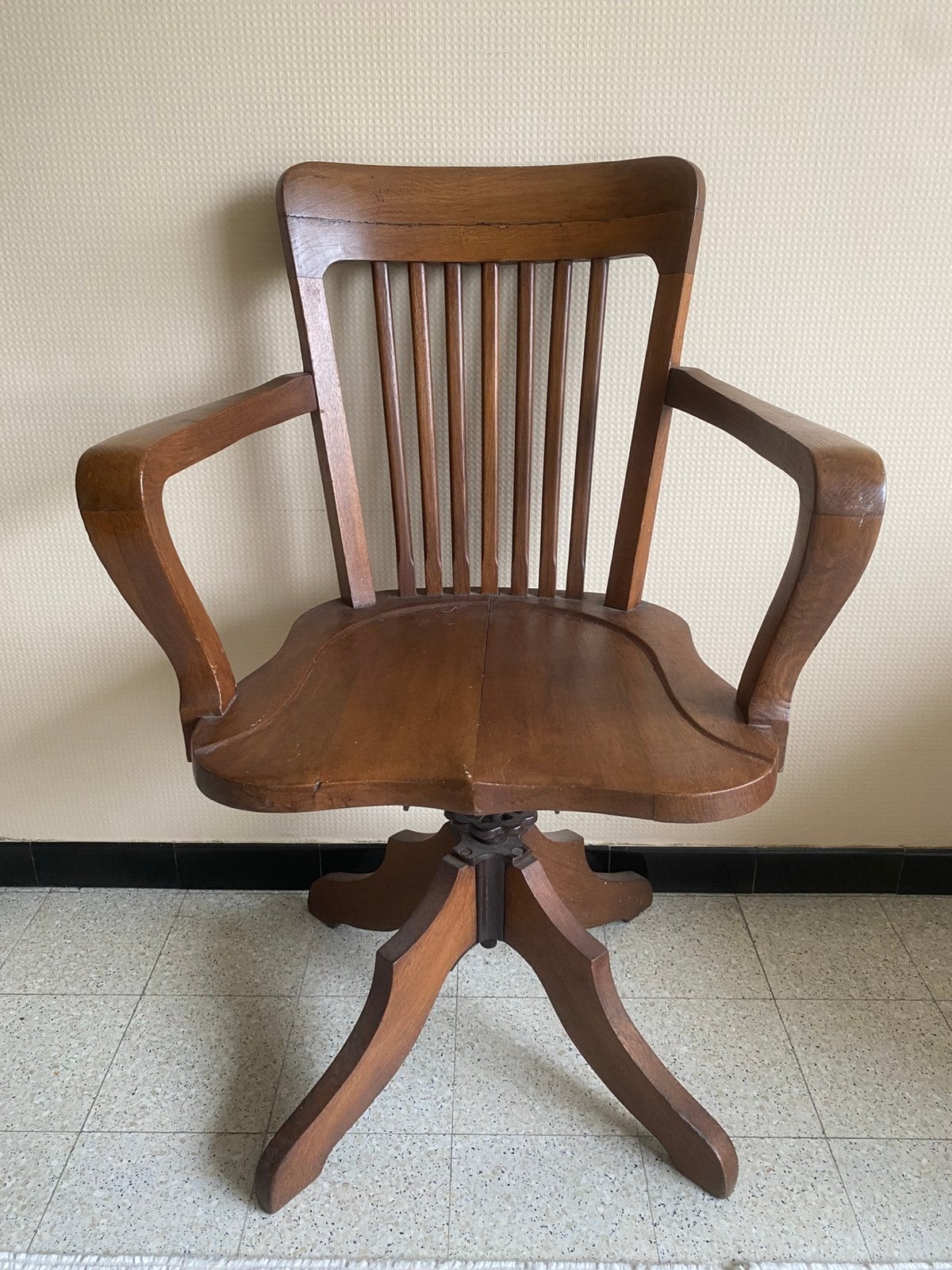 Chaise de bureau ancienne en bois, Enlèvement