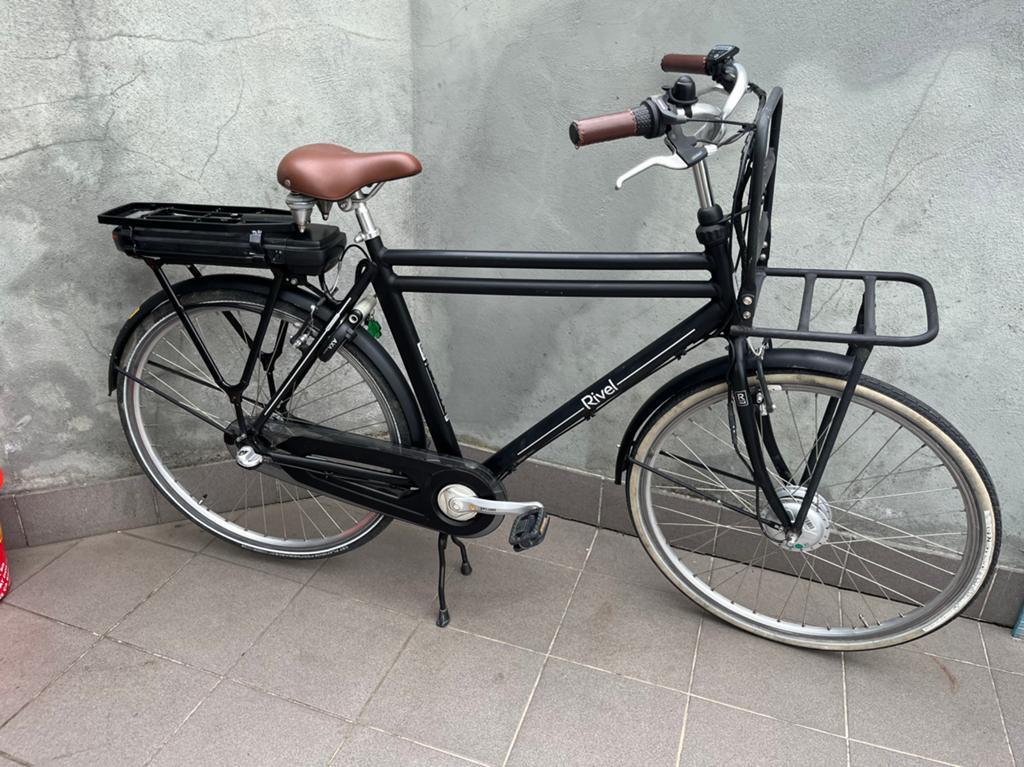 Elektrische herenfiets 28 inch, Fietsen en Brommers, Fietsen | Heren | Herenfietsen, Ophalen of Verzenden, Zo goed als nieuw