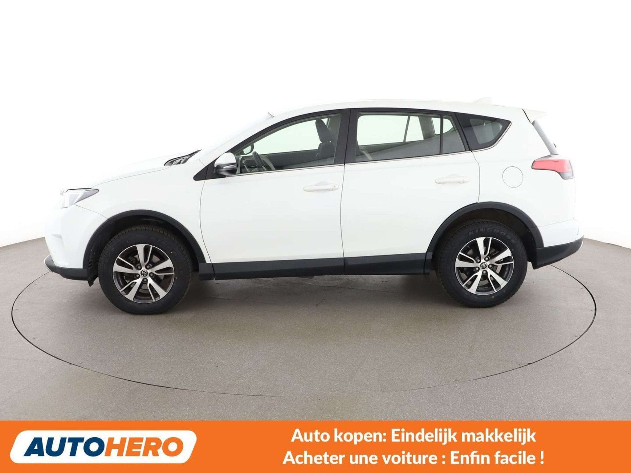Toyota RAV4 2.0 Active (année de construction 2016), Autos, Boîte manuelle, 5 portes, 5 places, 1987 cm³