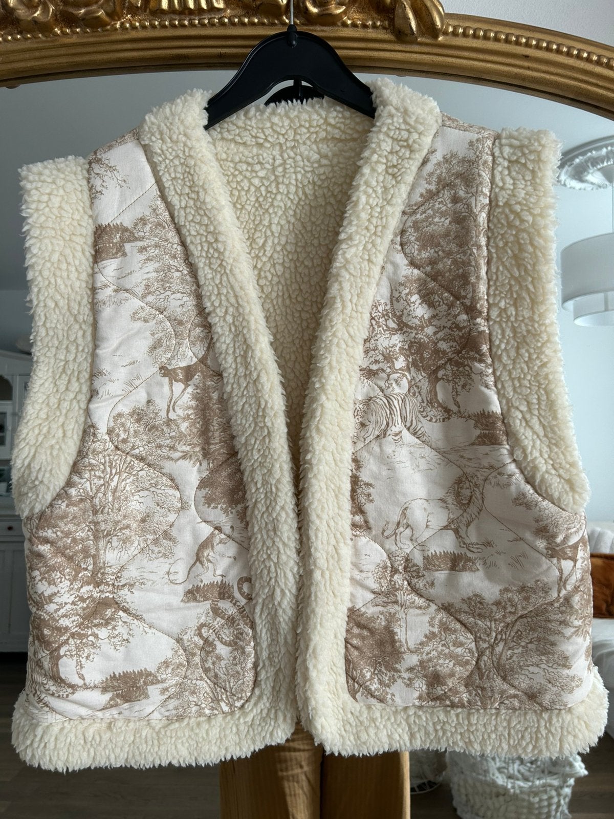 Gezellige fleece gilet - maat 38/40, Kleding | Dames, Ophalen, Zo goed als nieuw, Maat 38/40 (M), Beige