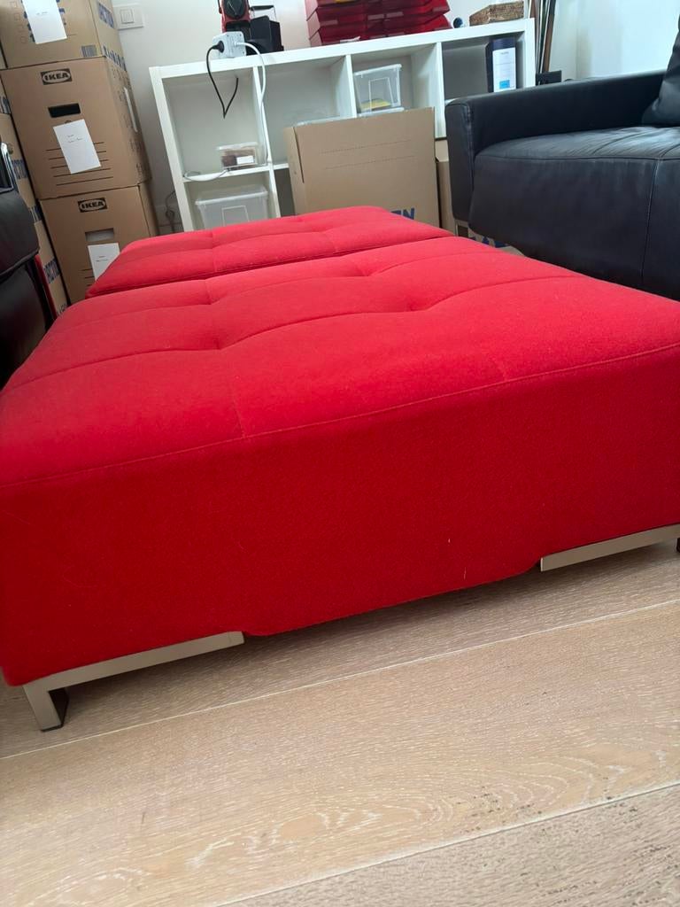 2 pouf rood Zanotta, Maison & Meubles, Enlèvement, Comme neuf, Rouge, 70 cm ou moins