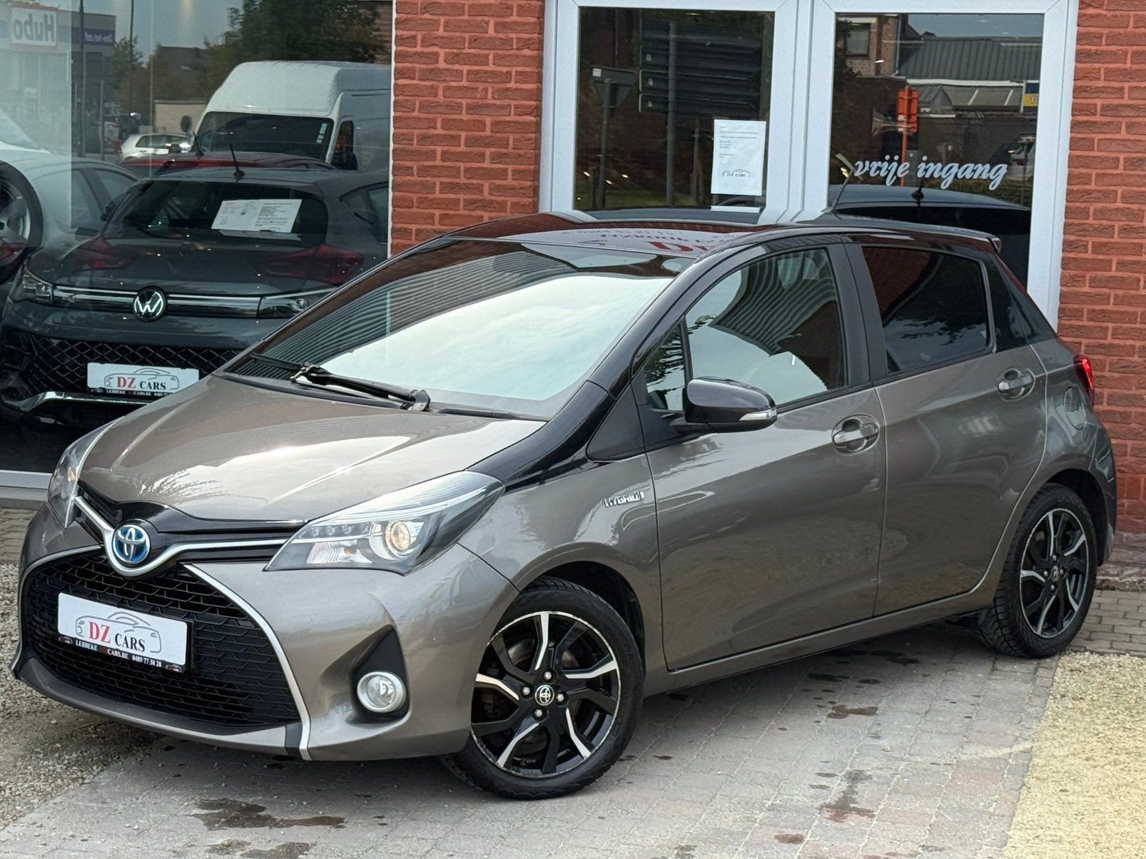 TOYOTA YARIS HYBRID 1.5I 73CH |NAVI | CAMÉRA | BLUETOOTH |, Autos, Electronic Stability Program (ESP), Achat, Euro 6, Entreprise