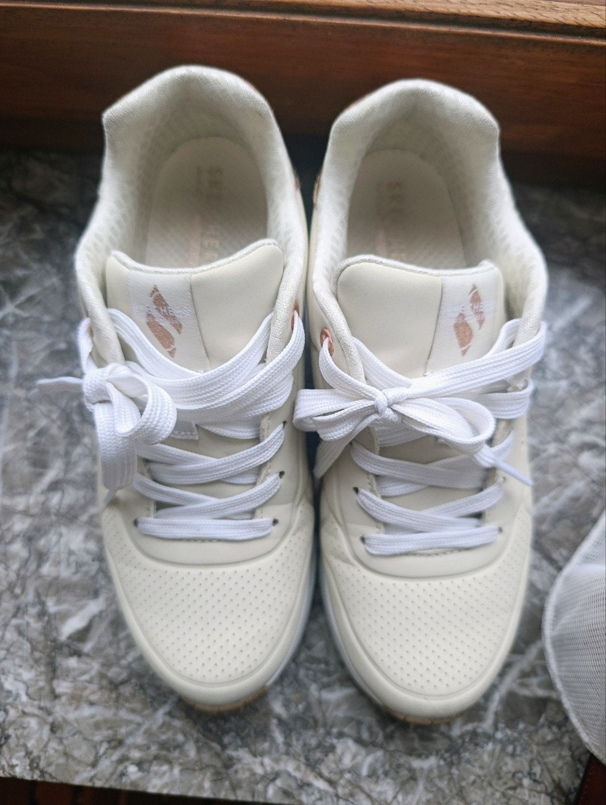 Chaussure fille 35 Skechers, Enlèvement ou Envoi, Comme neuf