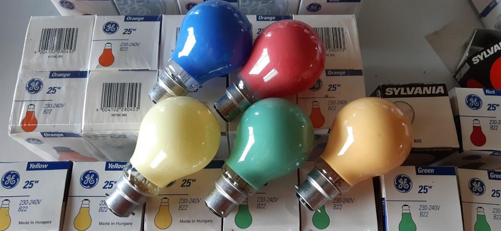 Set van 53 B22-lampen 220V 25W, Ophalen, Minder dan 30 watt, Gloeilamp, Nieuw