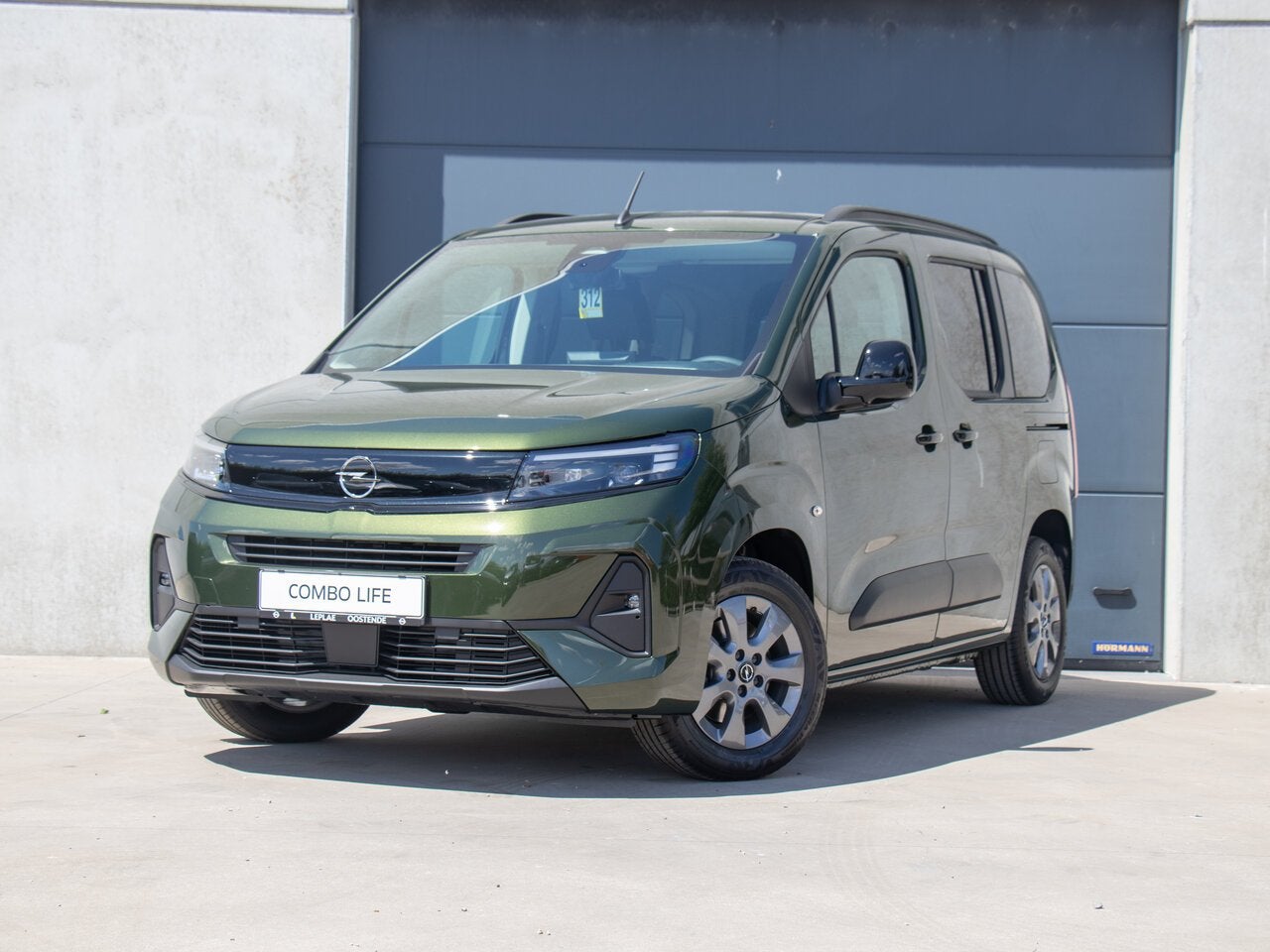 Opel Combo Life L1 1.2T MT6 110PK CAMERA|NAVI|DEMO, 0 kg, Monovolume, 0 kg, https://public.car-pass.be/vhr/f56bb4dd-0b20-4601-8c13-5cc2d83fefc0