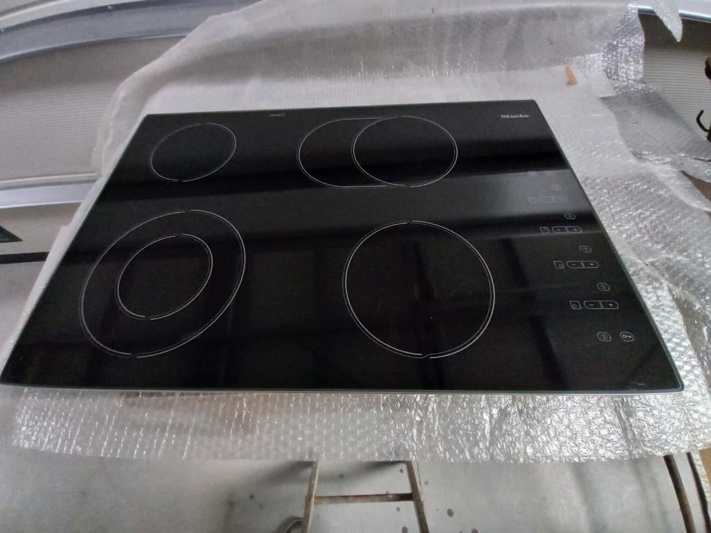 kookplaat Miele, Elektronische apparatuur, Kookplaten, Ophalen, Gebruikt, 4 kookzones, Inbouw