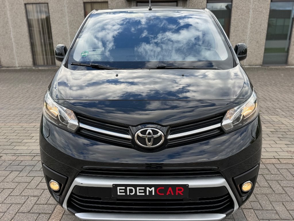 Toyota Proace Verso 2.0 D-4D L3 180 PK Automaat 8 Zitpl, Auto's, Dealer onderhouden, 4 cilinders, Zwart, Bedrijf
