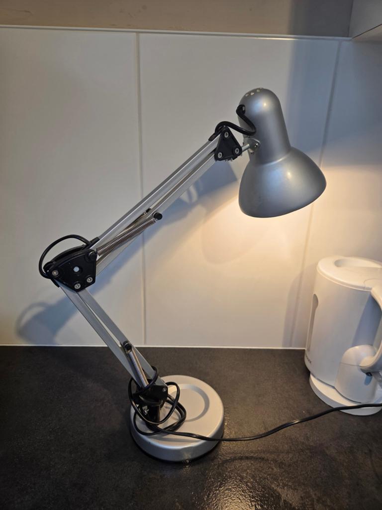 Lampe de bureau d'architecte, Huis en Inrichting, Lampen | Tafellampen, Ophalen