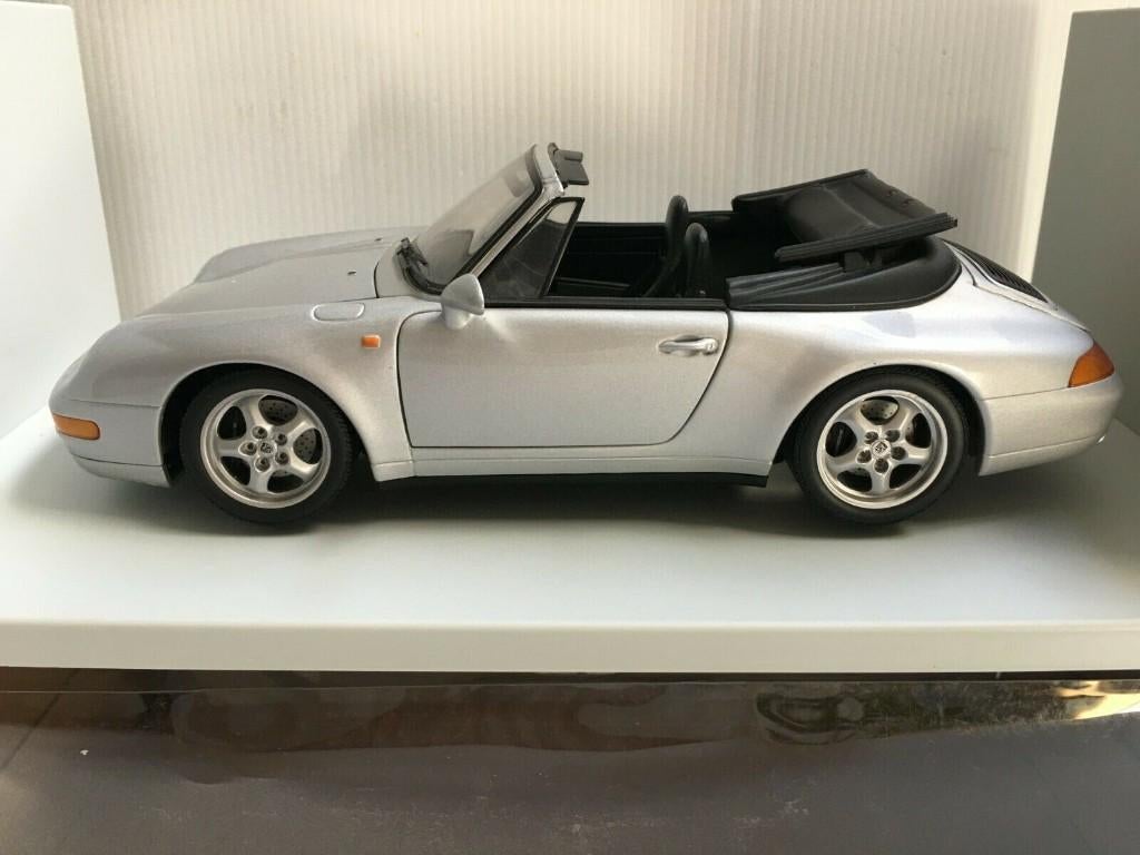 PORSCHE 1/18  UT MODELS, Hobby en Vrije tijd, Modelauto's | 1:18, Ophalen of Verzenden, Nieuw, Auto, UT Models