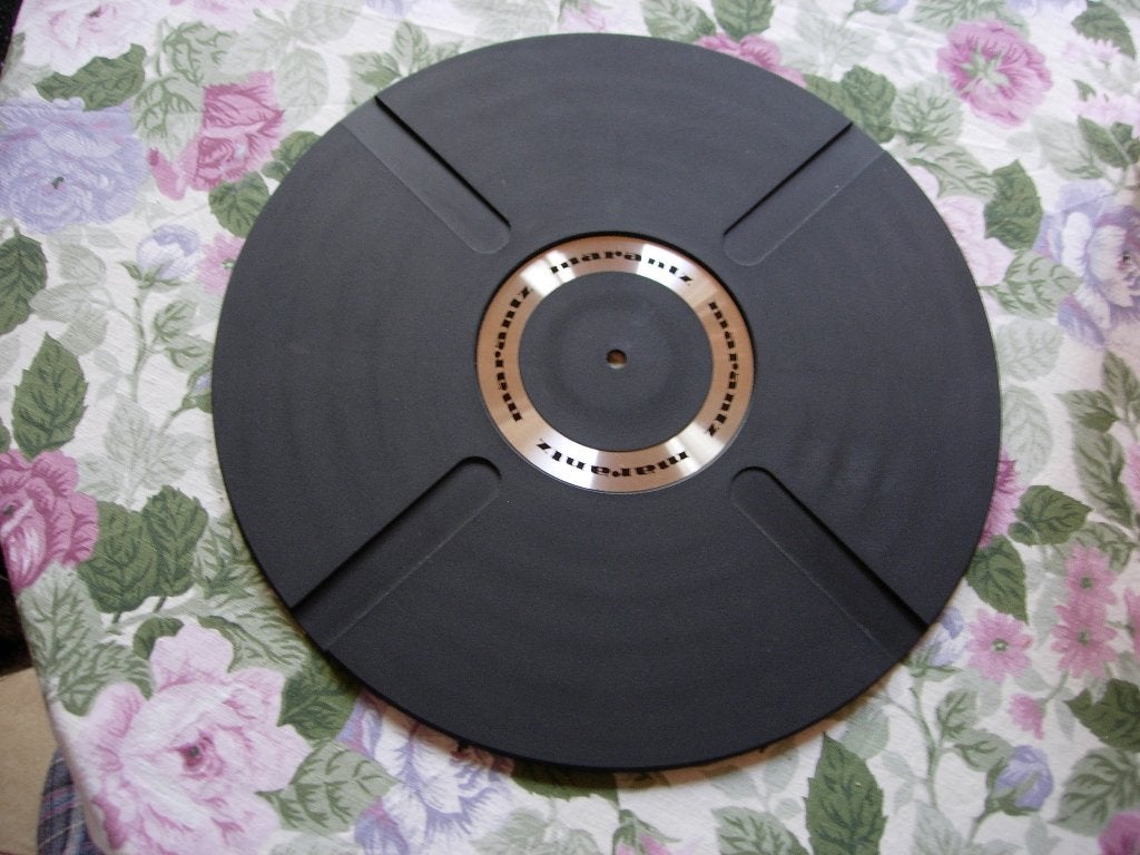 Couvre Plateau Marantz très bon Etat, Enlèvement ou Envoi, Comme neuf, Pièce tourne-disques