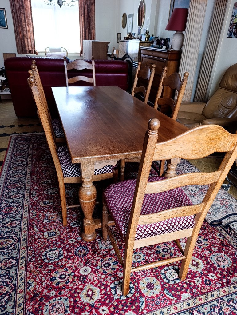 Table, 6 chaises, buffet, Enlèvement, Chêne