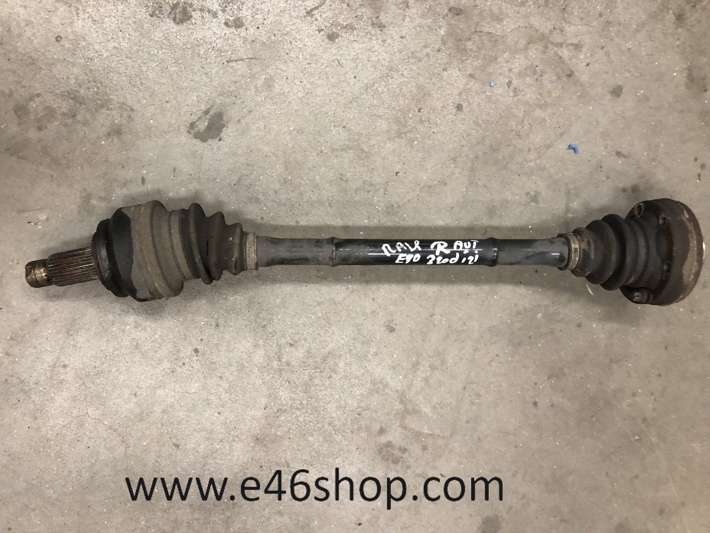 AANDRIJFAS RECHTS BMW 320D E90 E91 OE 7533452, -, Utilisé, -, Enlèvement ou Envoi